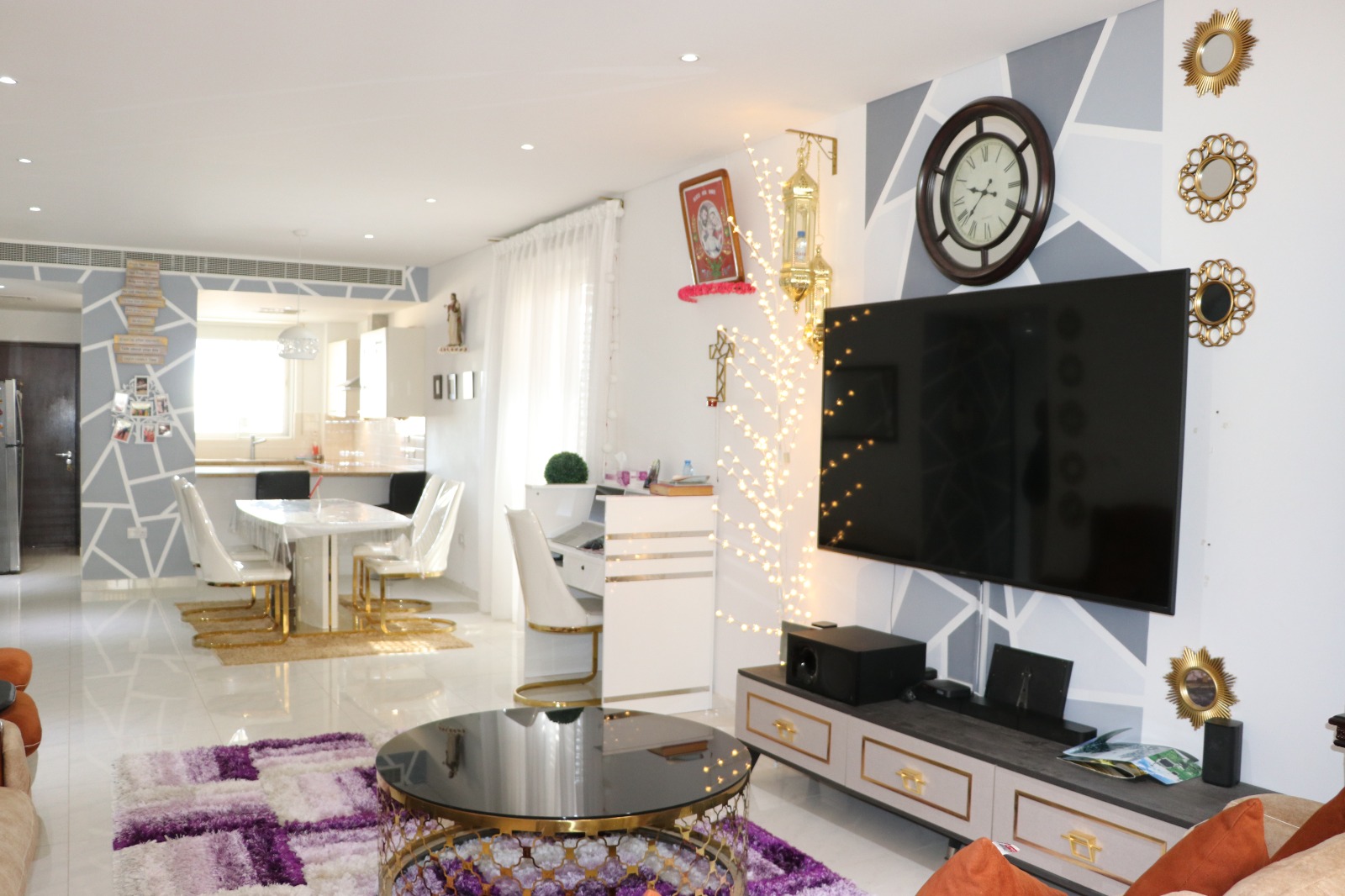 Просторная 2BR — Almeria North · Блок B2, изображение 2 из 5