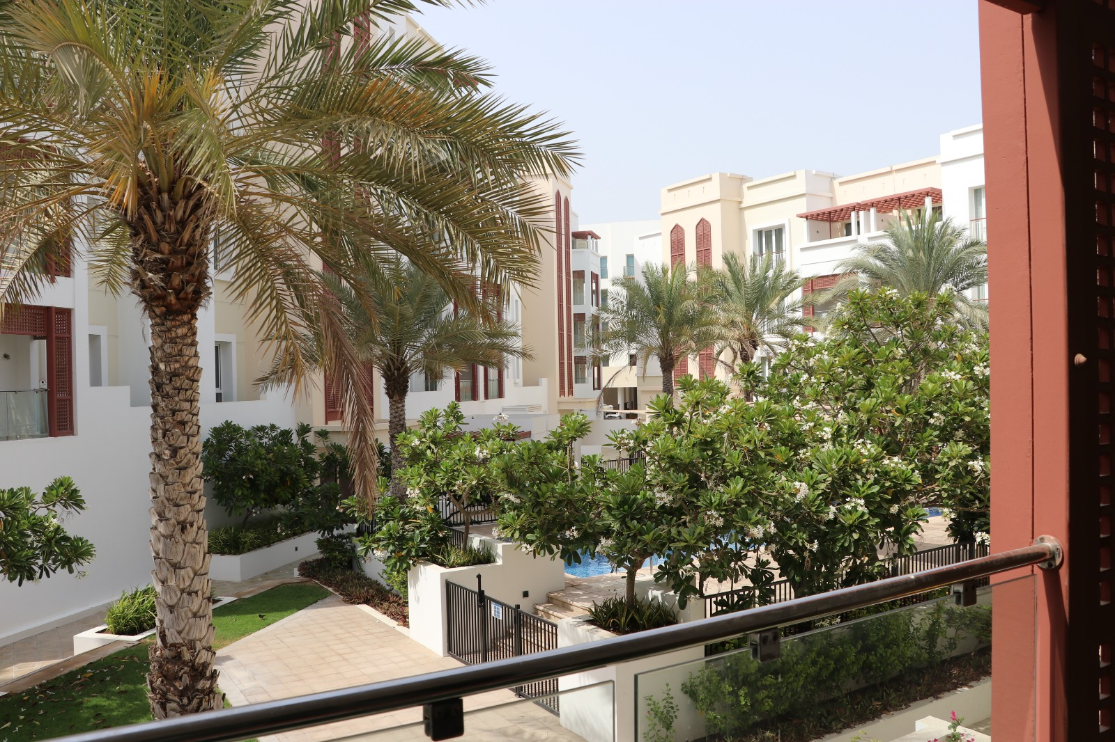 Просторная 2BR — Almeria North · Блок B2